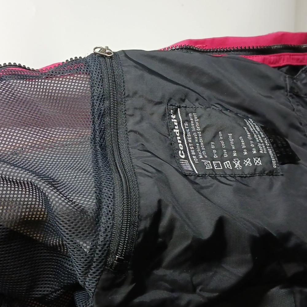 Mountain Hardware Red Light Weight Jacket With Ho… - image 6